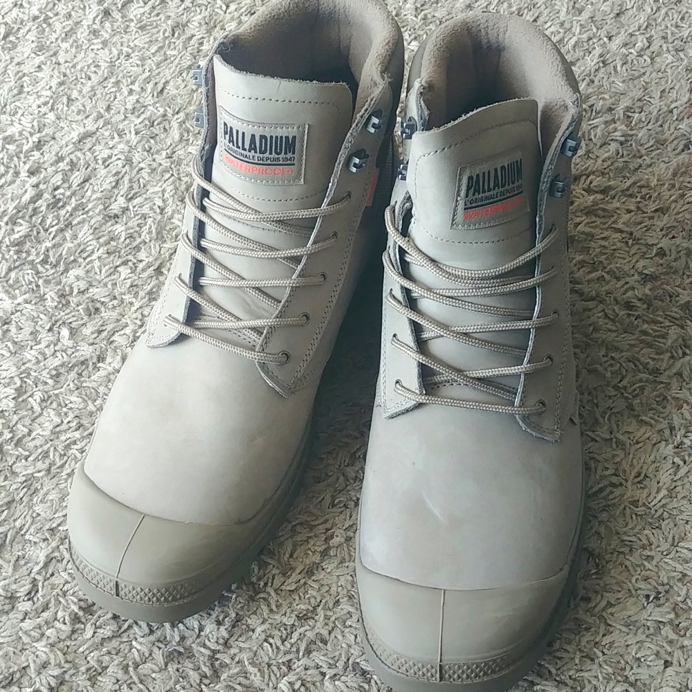 Gray Palladium leather boots - Picture 6 of 14